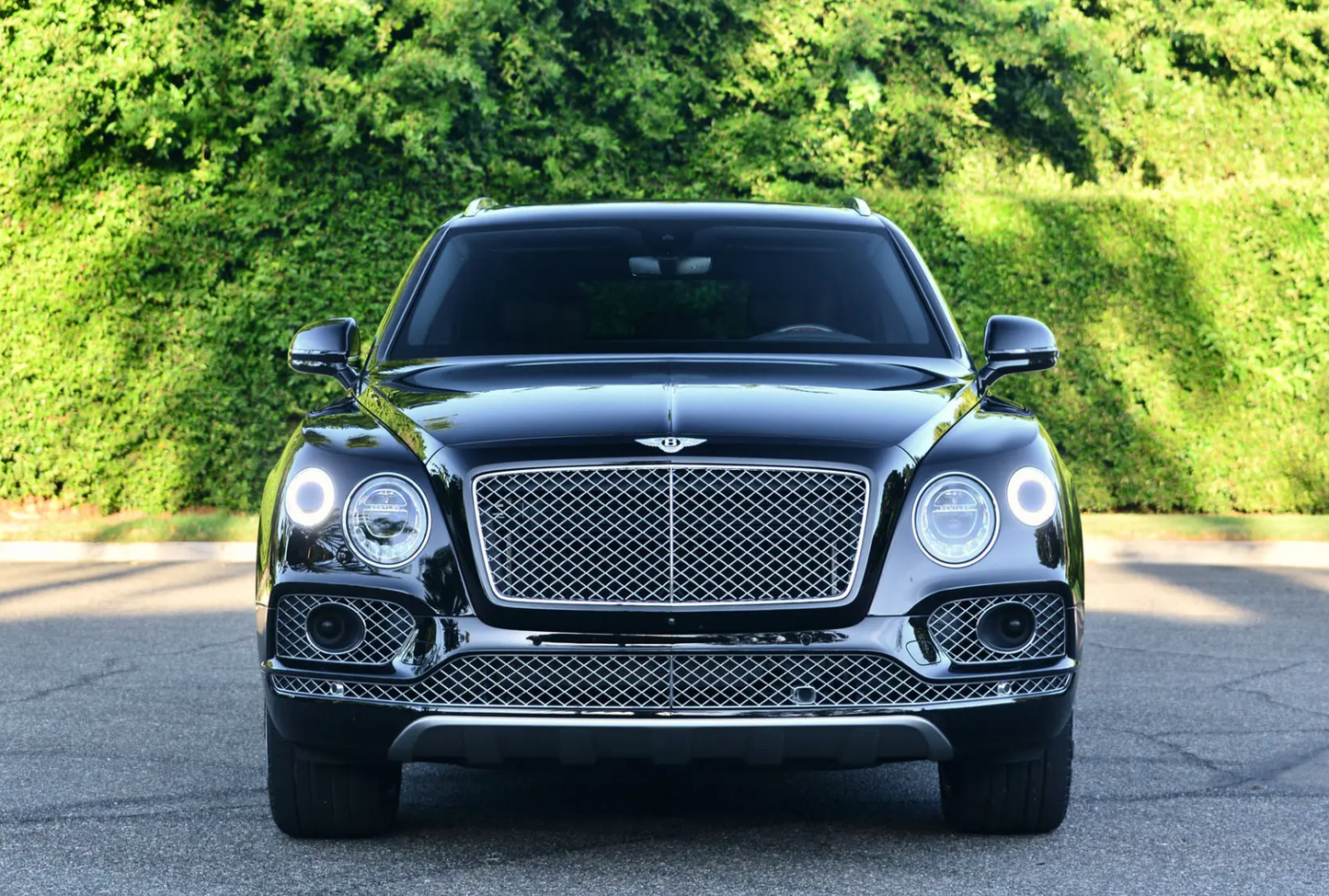 Bentley Bentayga (Black)