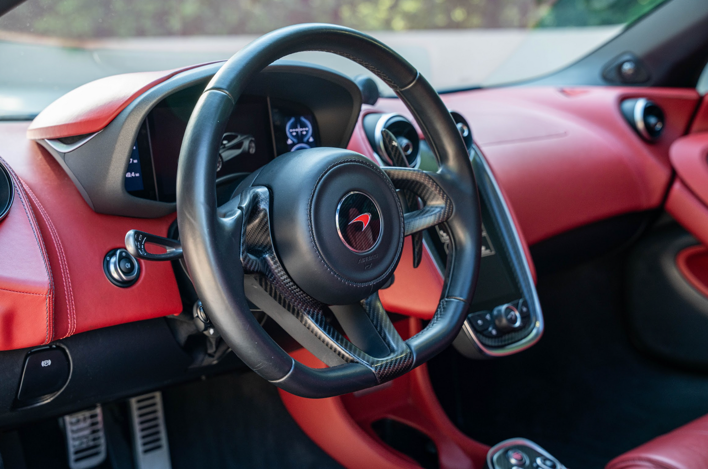 McLaren 570 GT