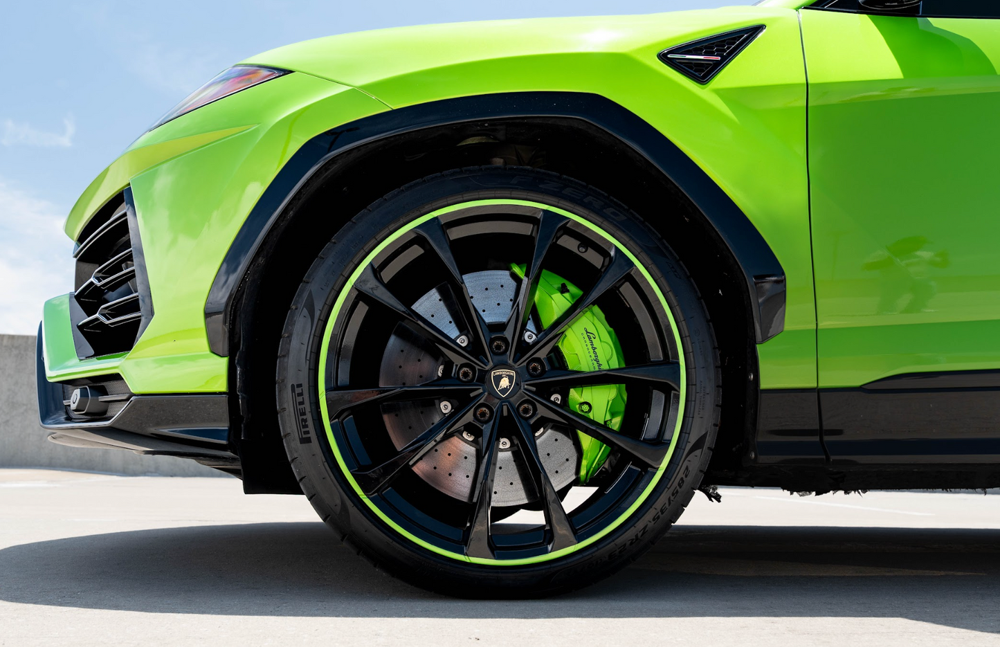 Lamborghini Urus (Green)