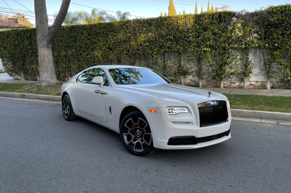 Rolls-Royce Wraith (White)