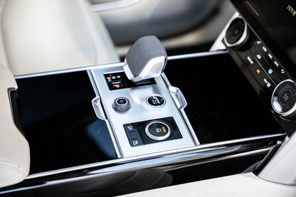 Land Rover Range Rover (Black)