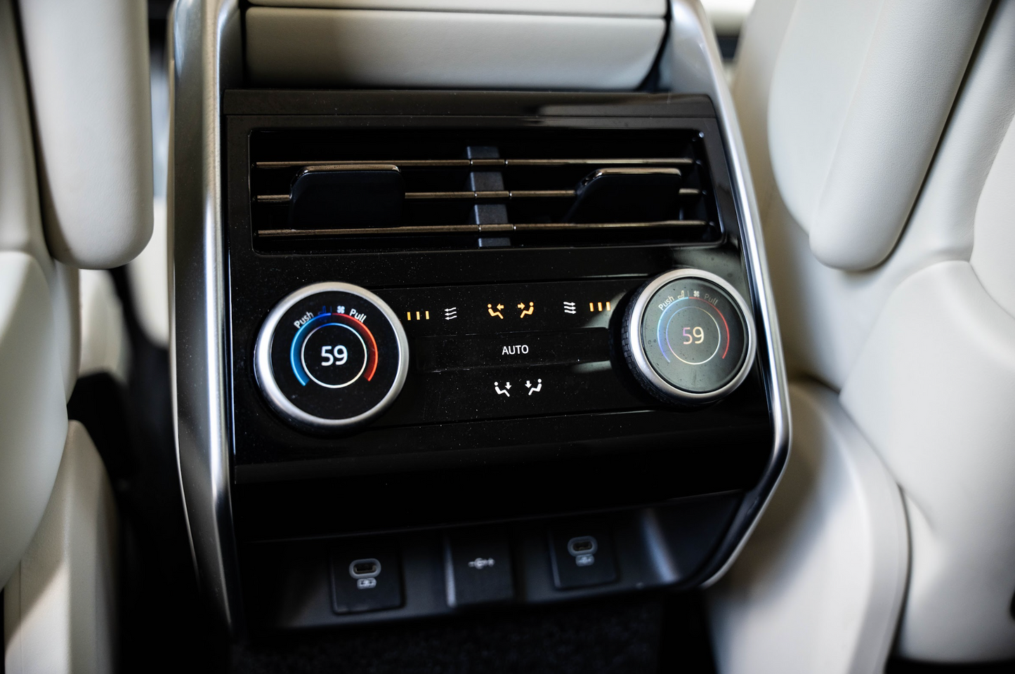 Land Rover Range Rover (Black)