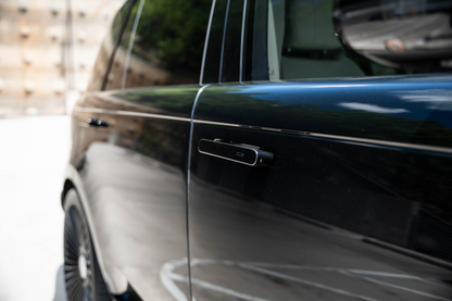 Land Rover Range Rover (Black)