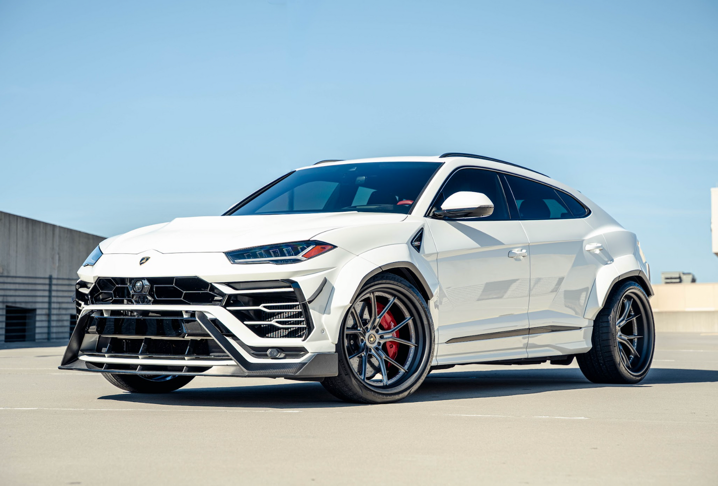 Lamborghini Urus WideBody(White)