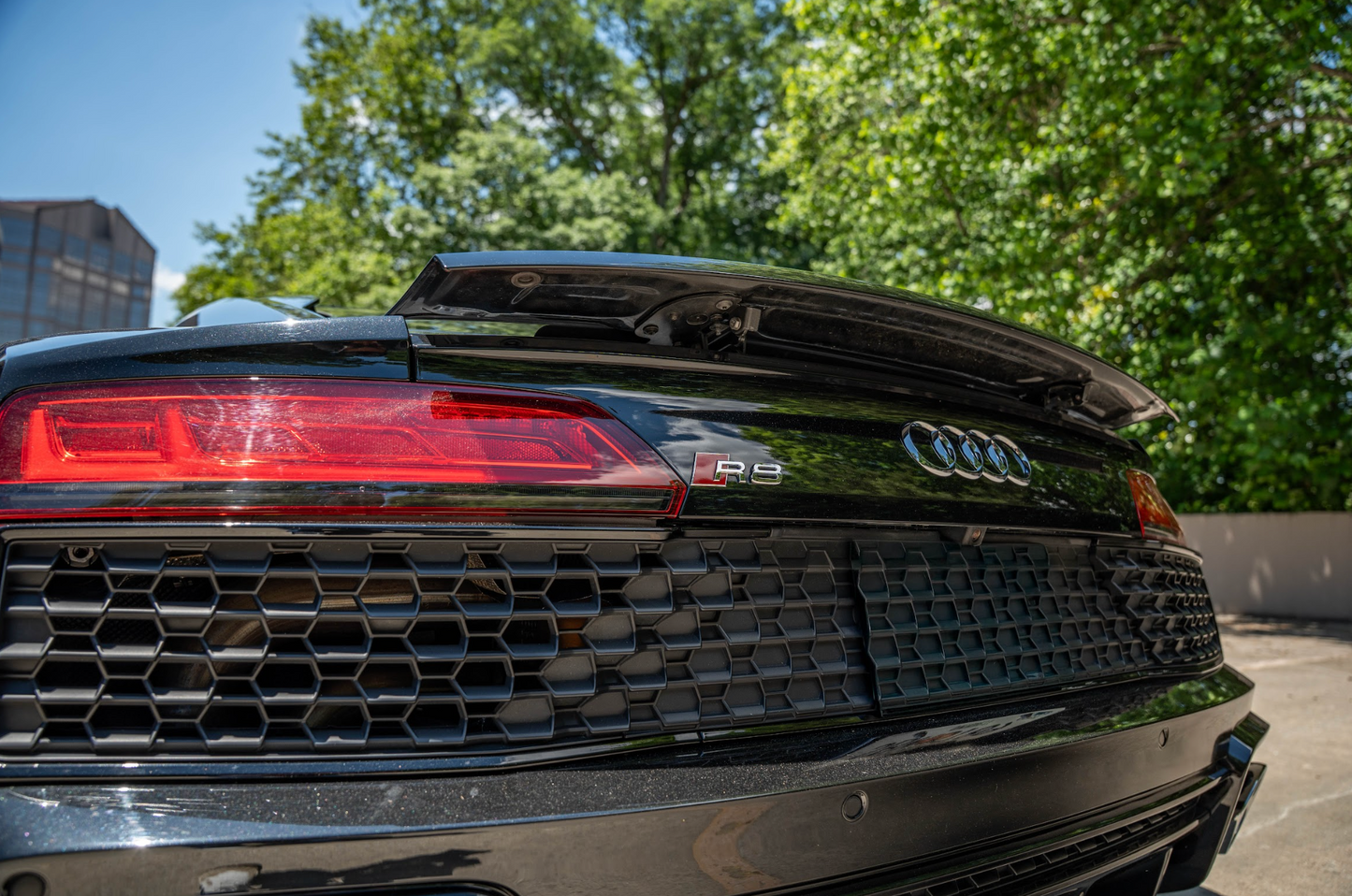 Audi R8