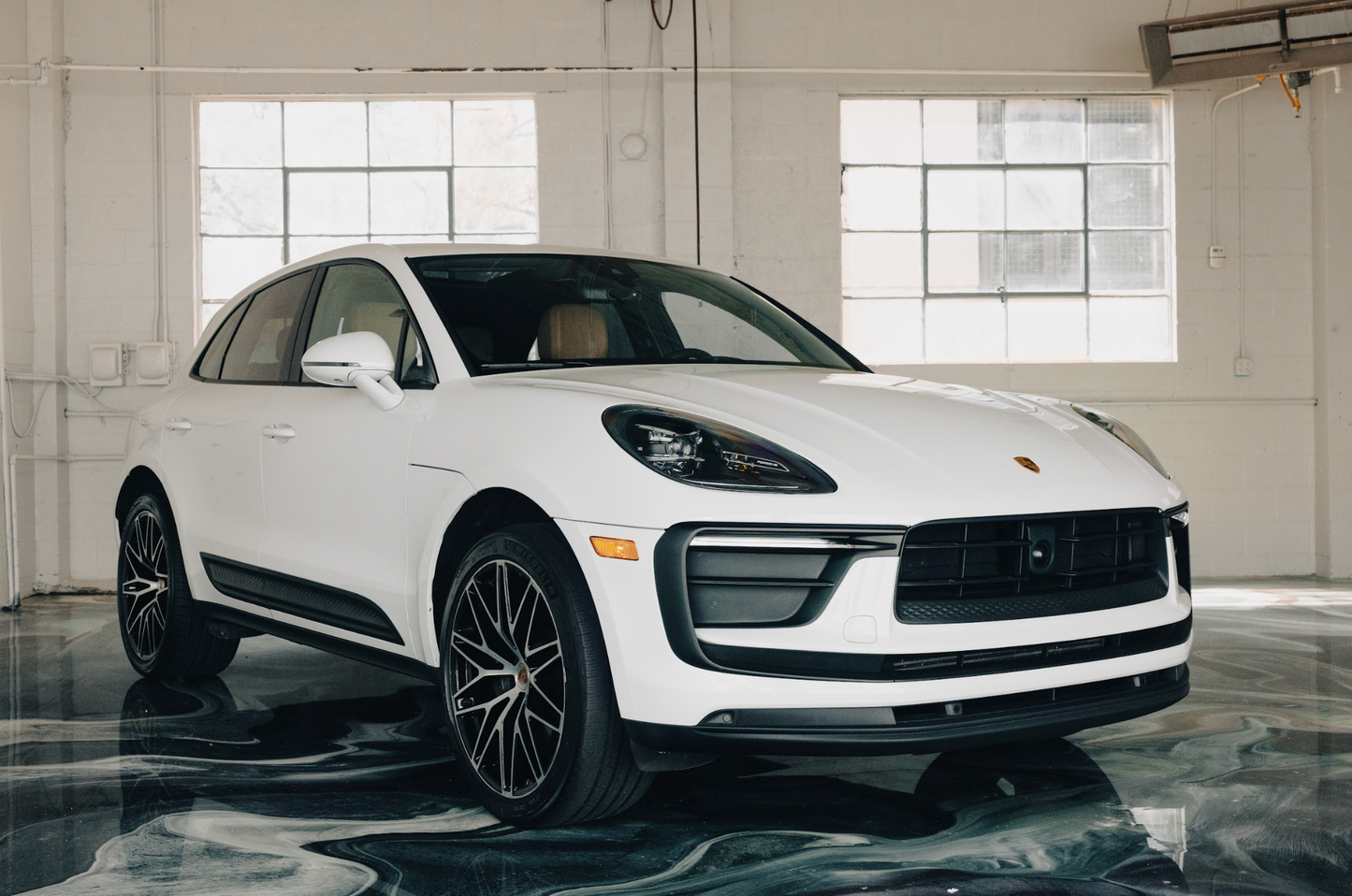 Porsche Macan S (White)